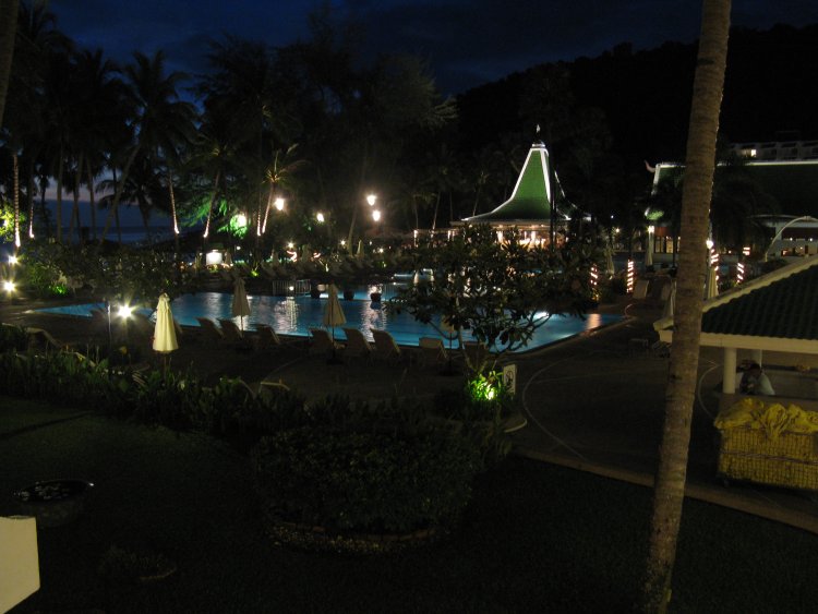 Le Meridien Phuket Beach Resort